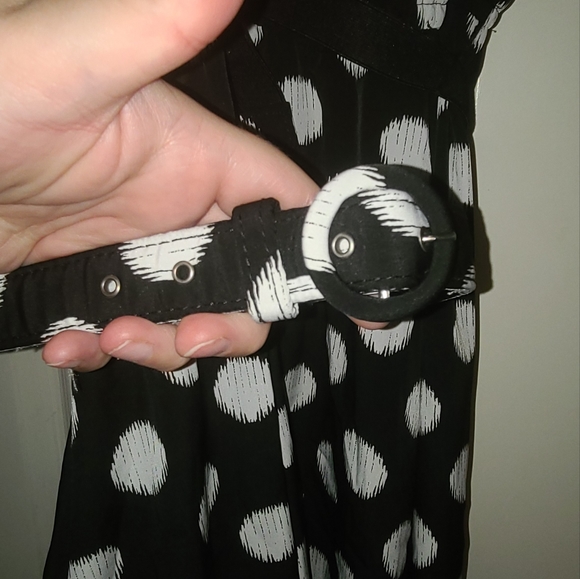 C1🎊🎉HP🎊🎉Alfani Dress - Picture 6 of 7